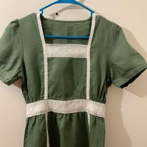 Women’s Green Dress with white Trim Size Small